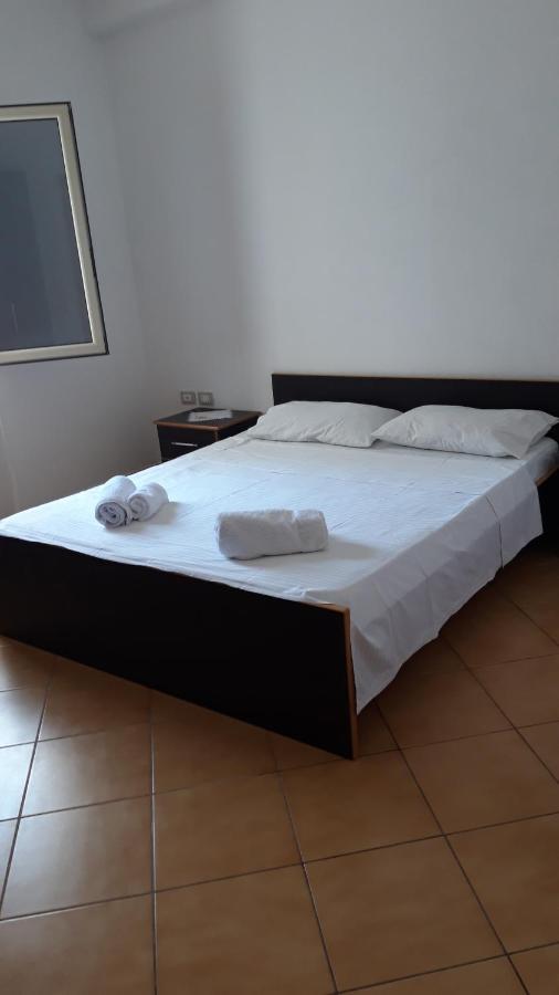 Apartament Gloria&Mitati 奥里库姆 外观 照片