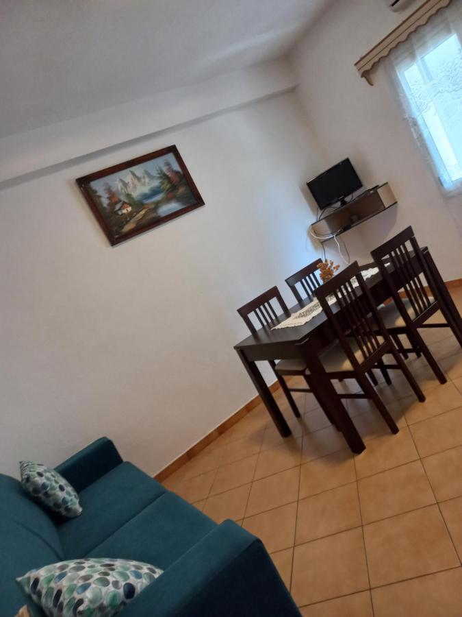 Apartament Gloria&Mitati 奥里库姆 外观 照片